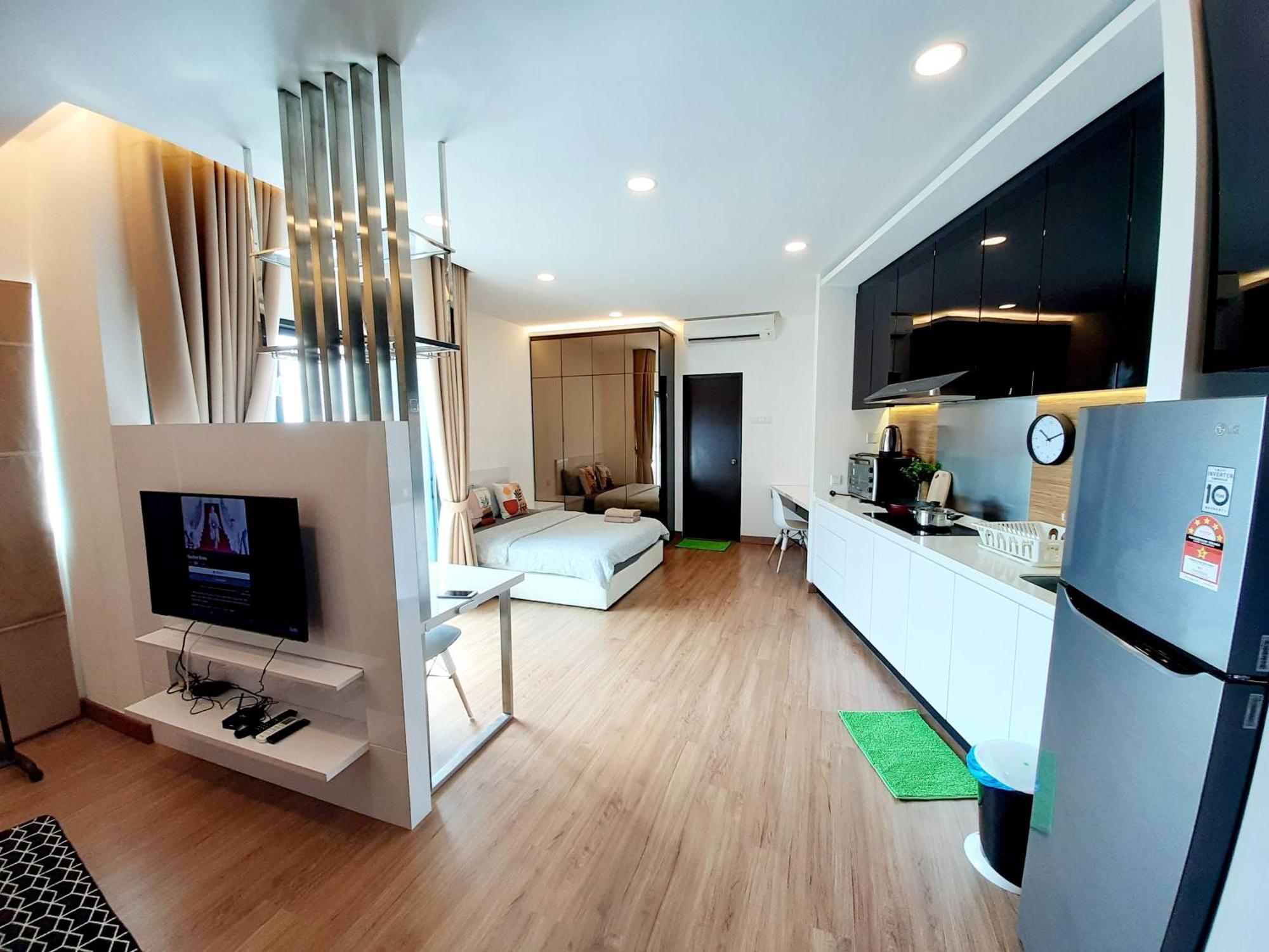 Ferienwohnung Symphony Tower Studio #9 With Balcony Cheras Exterior foto